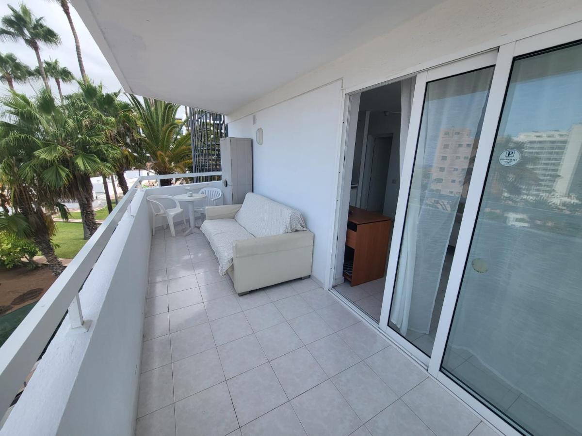 Cozy Apartment Near The Beach Playa de las Américas Exterior foto
