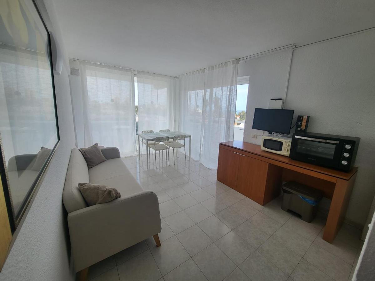 Cozy Apartment Near The Beach Playa de las Américas Exterior foto